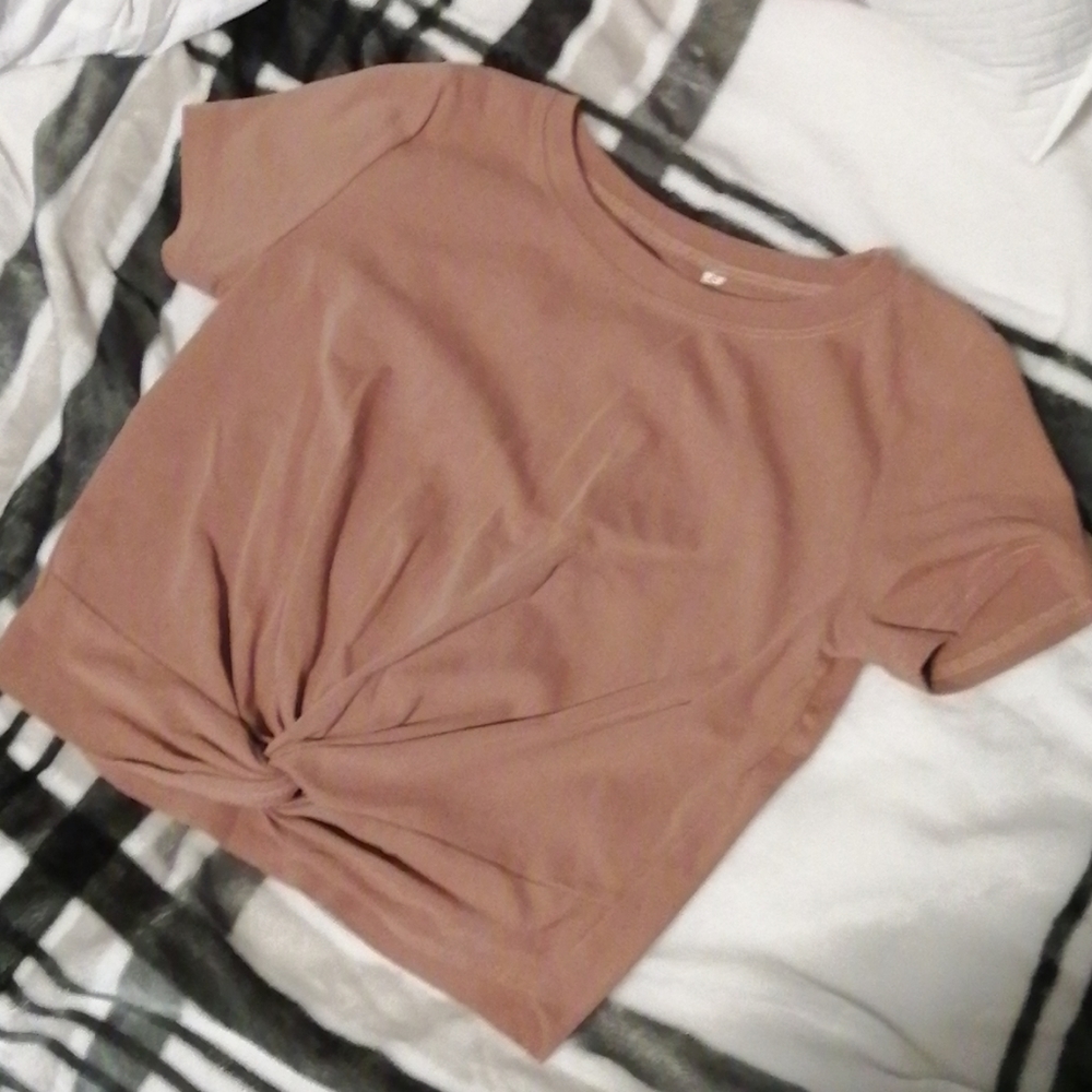 Knotted crop top - Picture 5 of 5